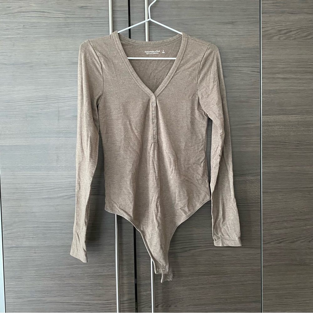 Abercrombie & Fitch Taupe Button Down Bodysuit